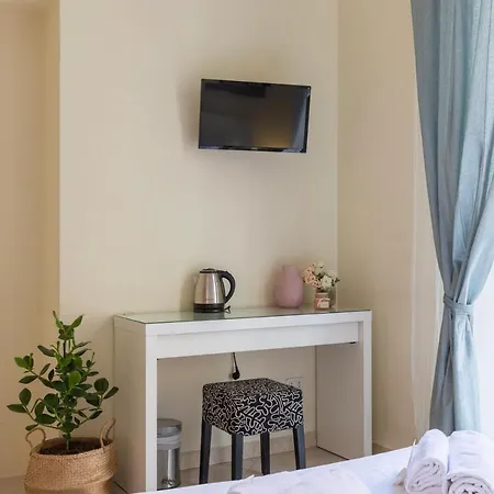 Alveare Bed and Breakfast *